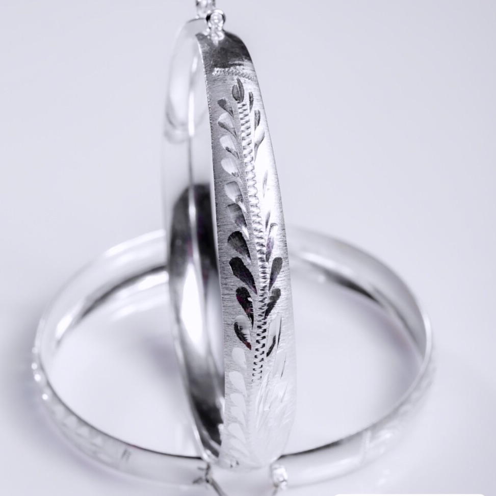 Earring